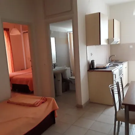 Dora Appartement *